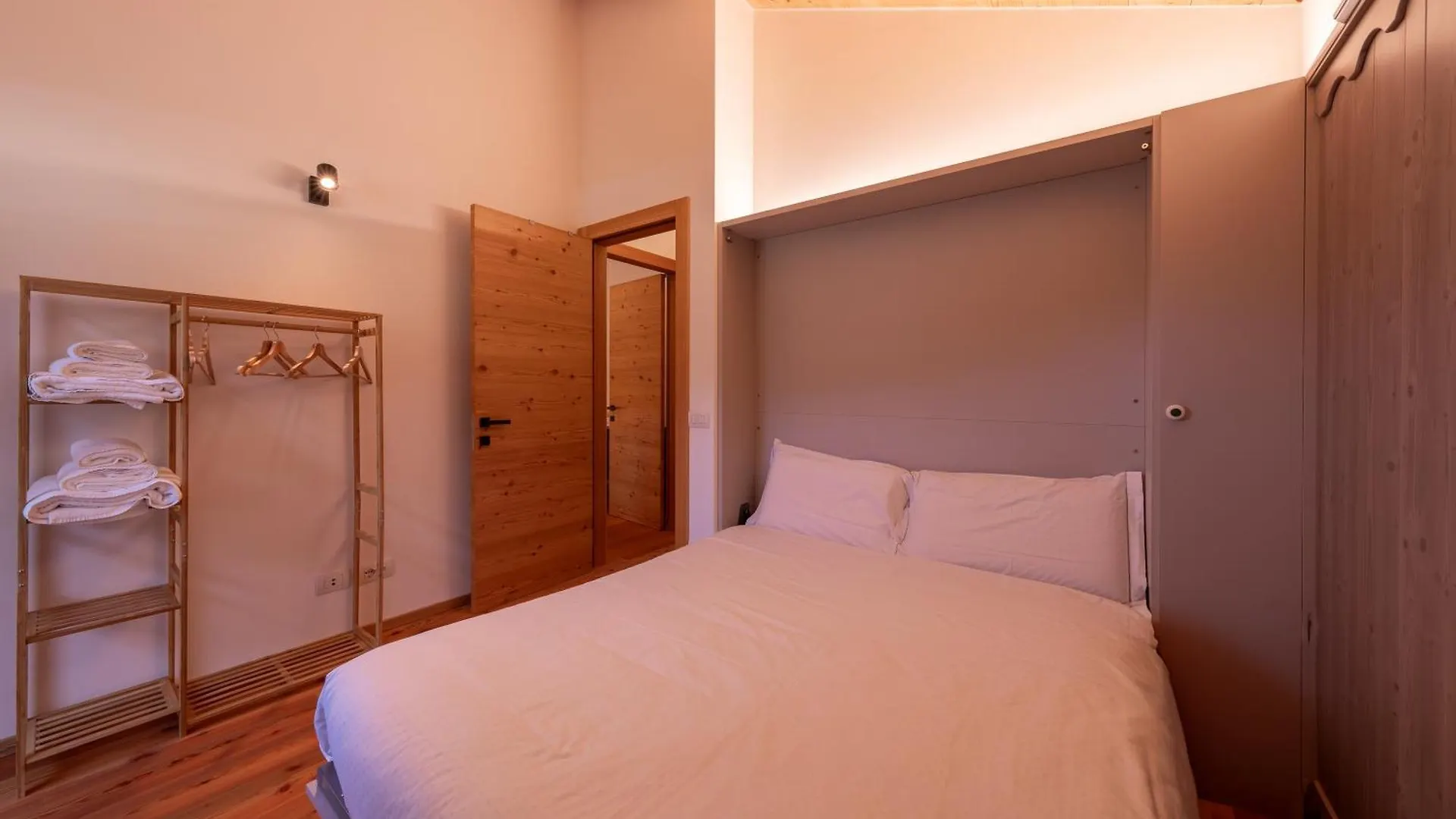 Greenwood Chalet - Spacious Alpine Retreat With Mountain Views Vodo Cadore 0*,